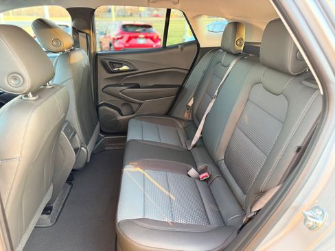 New 2026 Chevrolet Trax LT image 10