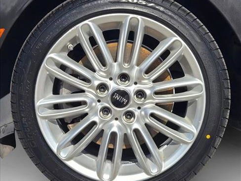 Certified 2024 MINI Cooper S image 23