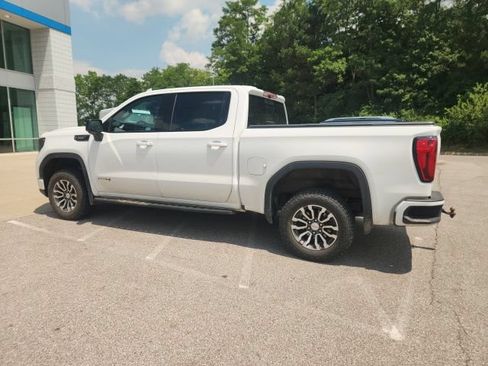 Used 2023 GMC Sierra 1500 AT4 w/ AT4 Premium Package AWD/4WD image 12