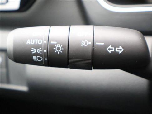 Used 2026 Honda Pilot Elite image 16