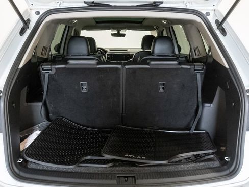 Used 2022 Volkswagen Atlas SE w/ Panoramic Sunroof Package AWD/4WD image 33