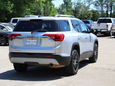 Used 2018 GMC Acadia SLT w/ LPO, Floor Liner Package FWD image 8