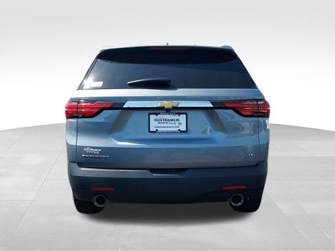 Used 2023 Chevrolet Traverse LT FWD image 7