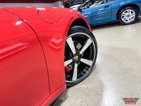 Used 2024 Porsche 911 Carrera 4S image 55