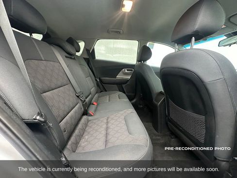 Used 2019 Kia Niro LX image 15