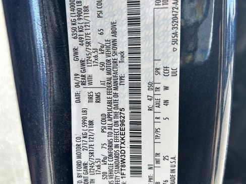 Used 2019 Ford F350 XLT w/ XLT Premium Package image 13