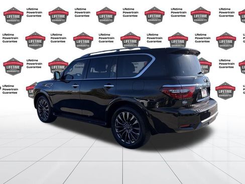 Certified 2022 Nissan Armada Platinum w/ Captain's Chairs Package image 3
