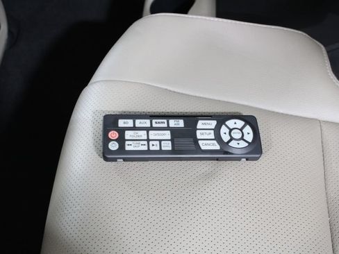Used 2017 Honda Pilot Elite image 21