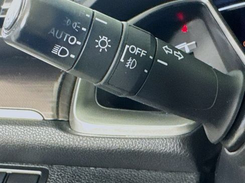 Used 2021 Honda Civic EX image 12