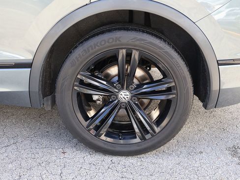 Used 2019 Volkswagen Tiguan SEL Premium R-Line image 26