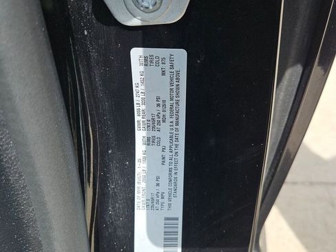 Used 2025 Chrysler Pacifica Select image 30