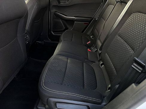 Used 2024 Ford Escape Active w/ Tech Pack #1 AWD/4WD image 9