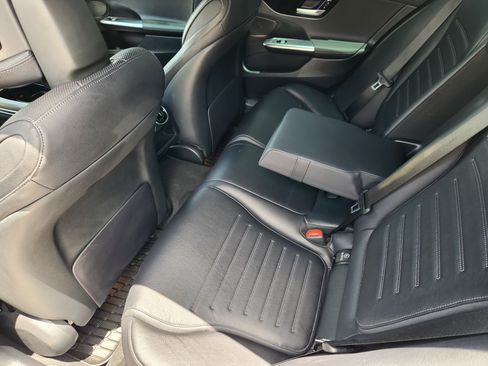 Used 2024 Mercedes-Benz C 43 AMG 4MATIC Sedan image 29