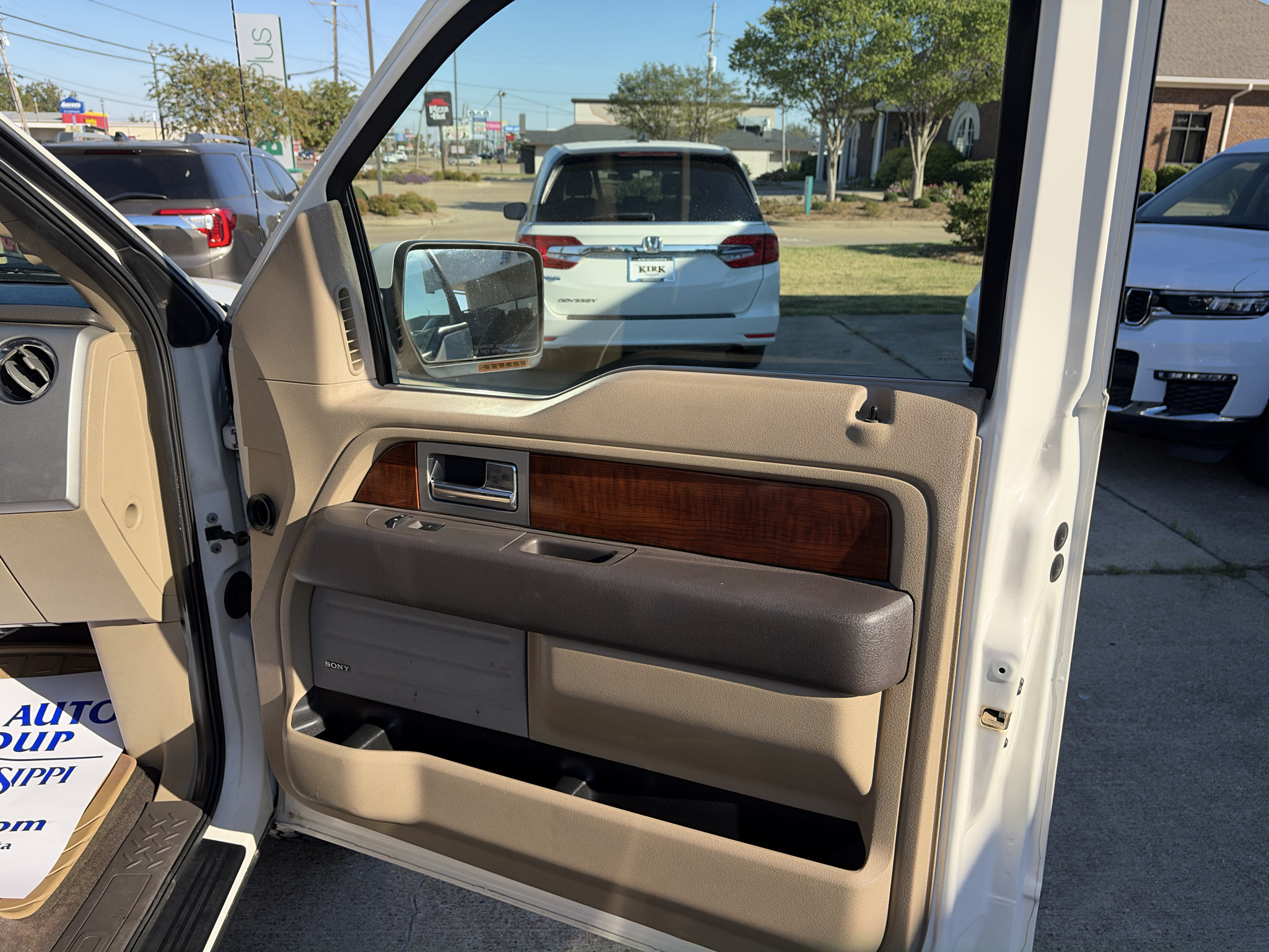 Used 2009 Ford F150 4x4 SuperCrew image 18