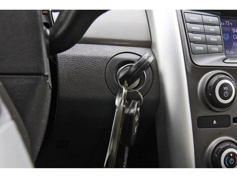 Used 2013 Ford Edge SEL image 22