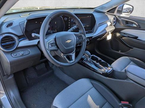 New 2026 Chevrolet Trax LT w/ Driver Confidence Package image 3