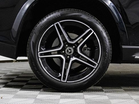 Used 2022 Mercedes-Benz GLS 450 4MATIC image 43