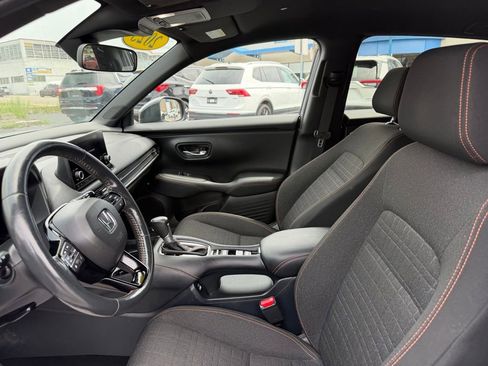 Used 2023 Honda HR-V Sport image 7