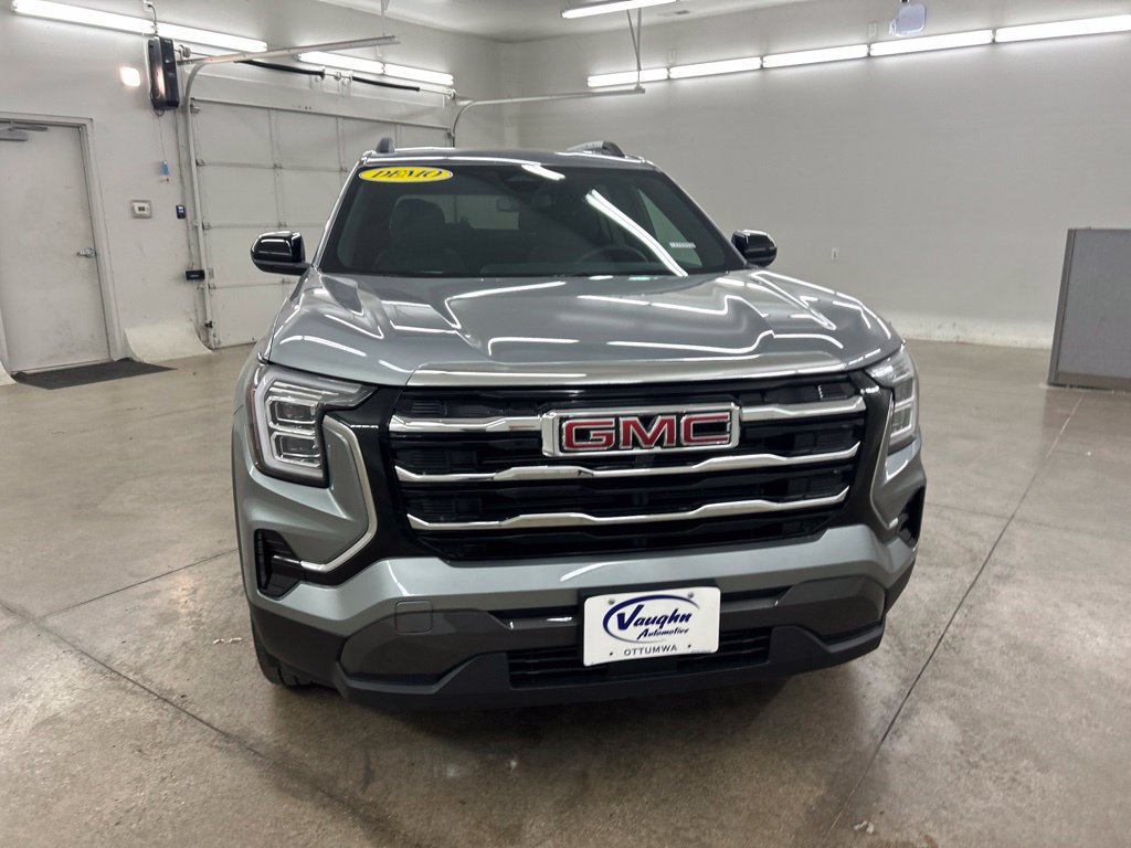 New 2027 GMC Terrain Elevation w/ Elevation Premium Package AWD/4WD image 2