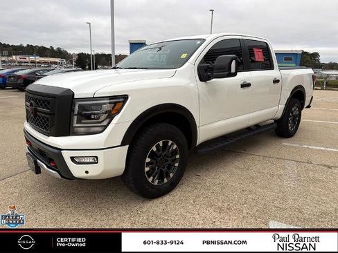 Certified 2024 Nissan Titan PRO-4X w/ Pro-4x Convenience Package image 18