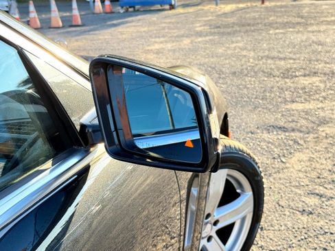 Used 2011 Mercedes-Benz S 550 4MATIC image 93