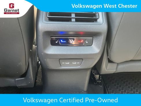 Certified 2025 Volkswagen Tiguan SEL R-Line AWD/4WD image 44