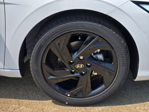 New 2026 Hyundai Elantra Sport FWD image 7