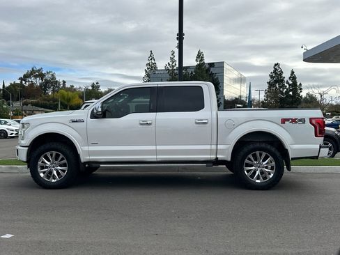 Used 2015 Ford F150 Lariat w/ Equipment Group 502A Luxury image 6