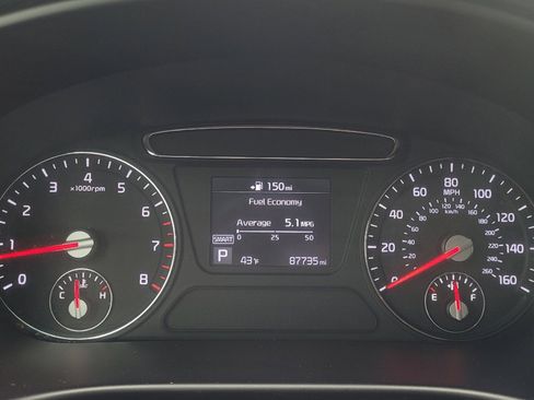 Used 2019 Kia Sorento LX image 23