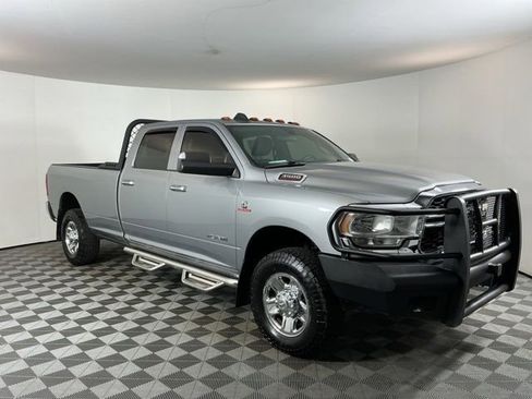 Used 2021 RAM 3500 Tradesman AWD/4WD image 3