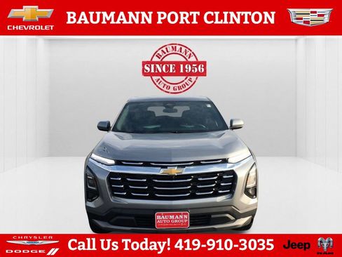 Used 2025 Chevrolet Equinox LT FWD image 11