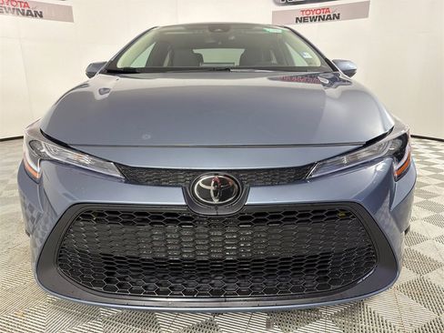 Used 2021 Toyota Corolla LE image 8