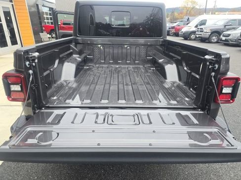 New 2026 Jeep Gladiator Willys image 29