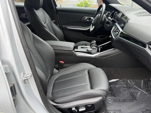 Used 2019 BMW 330i xDrive Sedan w/ Driving Assistance Package AWD/4WD image 15
