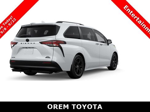 New 2026 Toyota Sienna XLE Woodland Edition AWD/4WD image 9