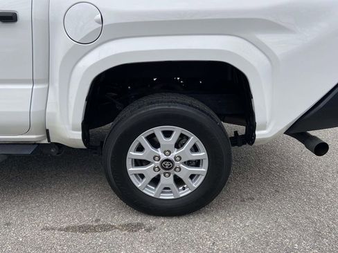 Used 2024 Toyota Tacoma SR w/ SR Upgrade Package image 8