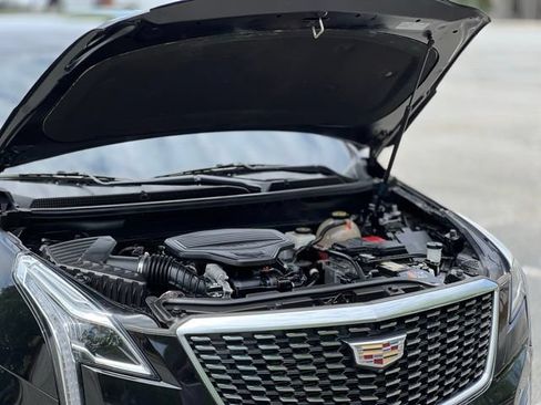 Used 2020 Cadillac XT5 Premium Luxury FWD image 43