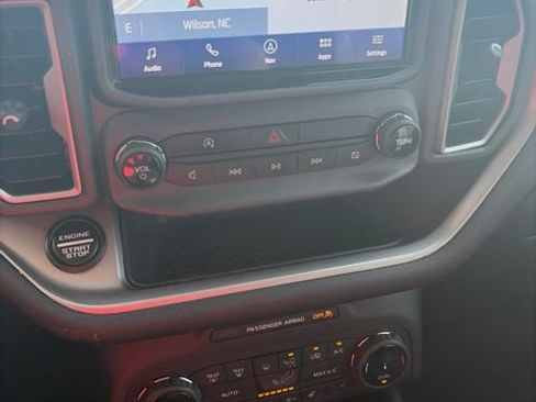 Used 2022 Ford Bronco Sport Outer Banks w/ Tech Package AWD/4WD image 8