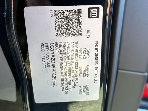 Used 2023 Chevrolet Corvette Stingray Coupe w/ Z51 Performance Package image 26