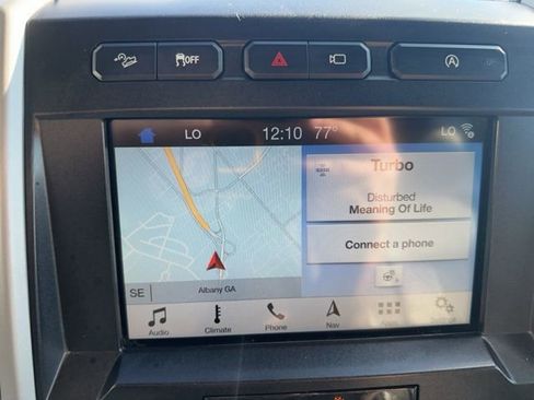 Used 2018 Ford F150 Lariat w/ Equipment Group 502A Luxury image 23