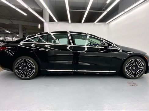 Certified 2022 Mercedes-Benz EQS 450+ Sedan image 5