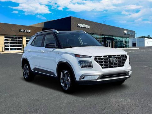New 2026 Hyundai Venue SEL image 12