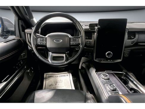 Used 2023 Ford Expedition Max Platinum image 6