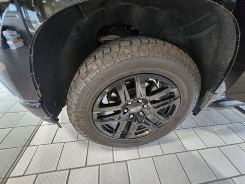 Used 2021 Chevrolet Silverado 1500 RST AWD/4WD image 9