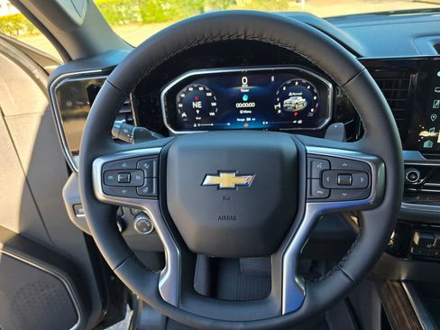 New 2026 Chevrolet Silverado 1500 LT w/ Convenience Package II image 17