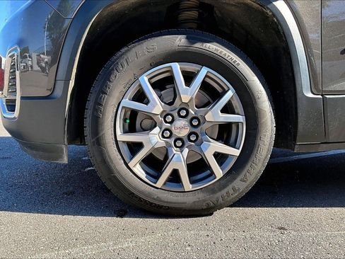 Used 2020 GMC Acadia SLT FWD image 9