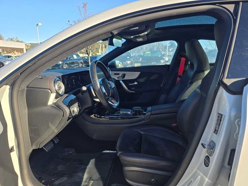 Used 2023 Mercedes-Benz CLA 35 AMG 4MATIC image 22