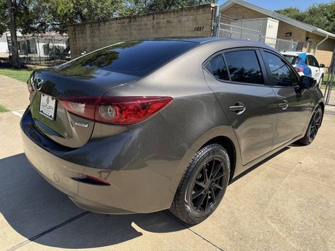 Used 2014 MAZDA MAZDA3 i Sport FWD image 18