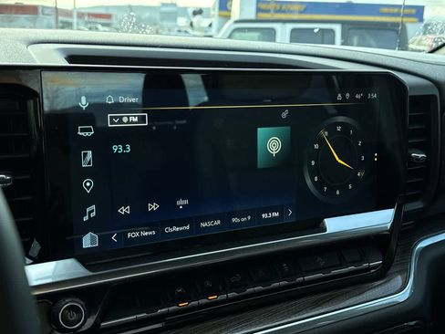 Used 2023 Chevrolet Silverado 1500 RST image 18