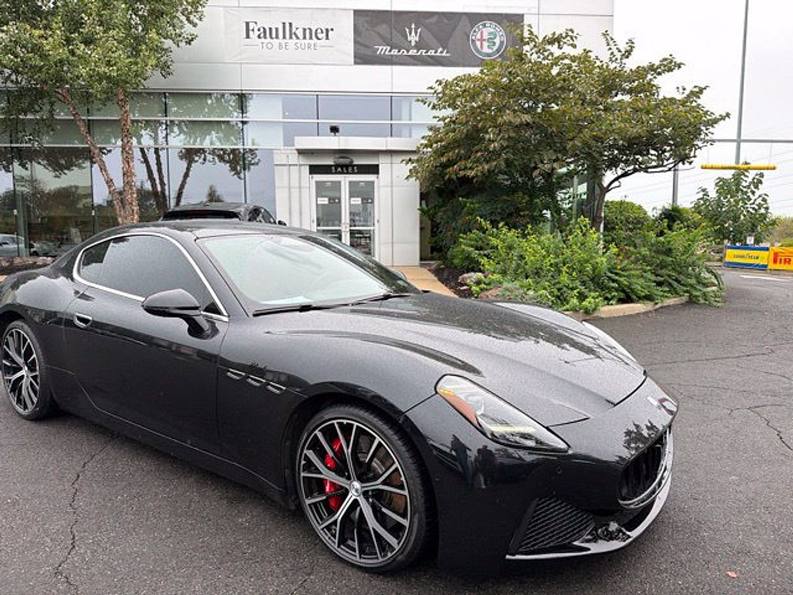 Used 2024 Maserati GranTurismo Modena AWD/4WD image 2